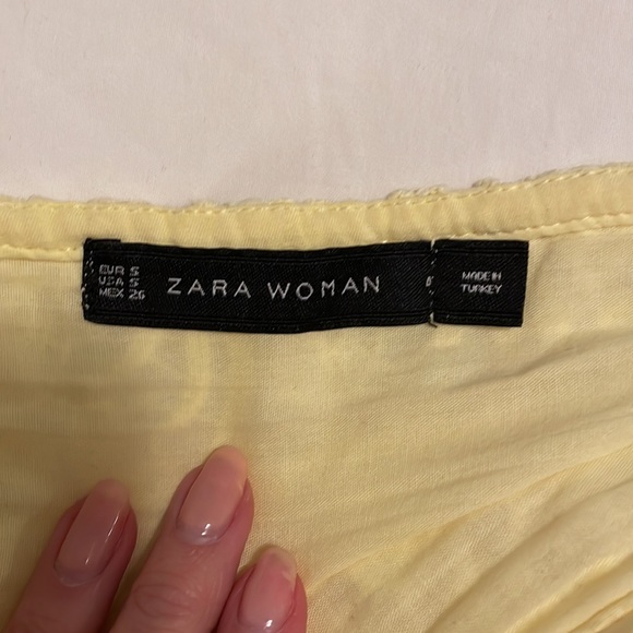 Zara Yellow knit skirt - Picture 5 of 5